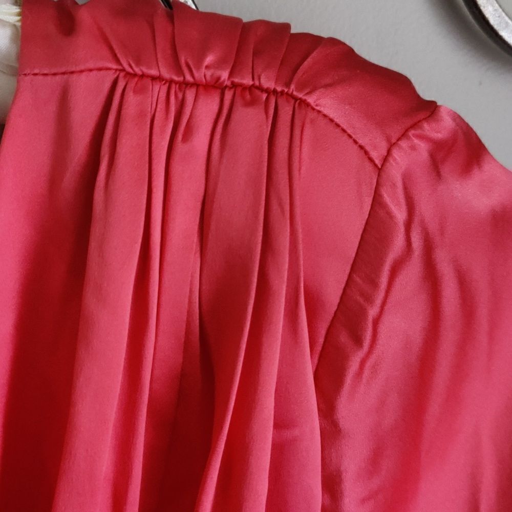 🤩HOST PICK 🤩NWT $395 Cinq a Sept Stace one shoulder 100% silk top - Picture 3 of 9